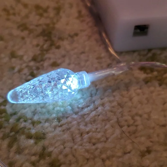 String lights - Picture 2 of 2